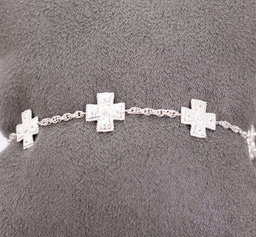 Canterbury Delicate Bracelet in Silver by Julie Vos